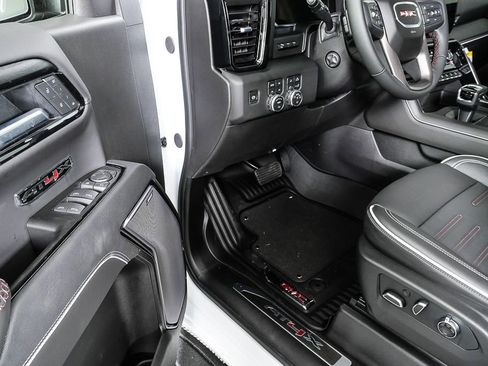 New 2026 GMC Sierra 1500 AT4X image 8