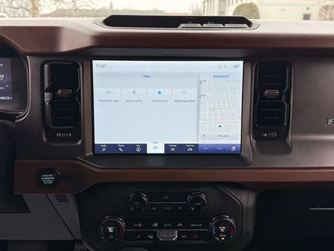 Used 2024 Ford Bronco Outer Banks image 39