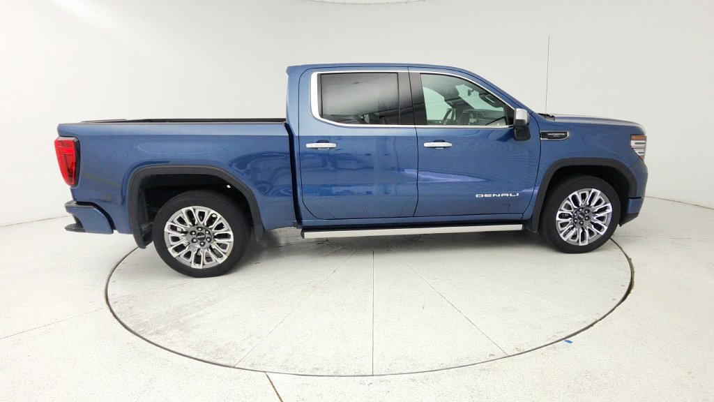 Used 2024 GMC Sierra 1500 Denali Ultimate AWD/4WD image 8