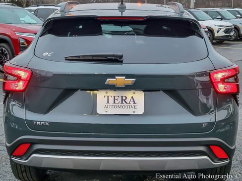 New 2026 Chevrolet Trax LT w/ LT Convenience Package image 5