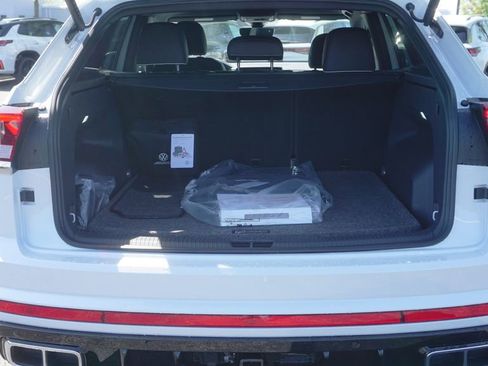 New 2026 Volkswagen Atlas Cross Sport SEL Premium R-Line AWD/4WD image 5