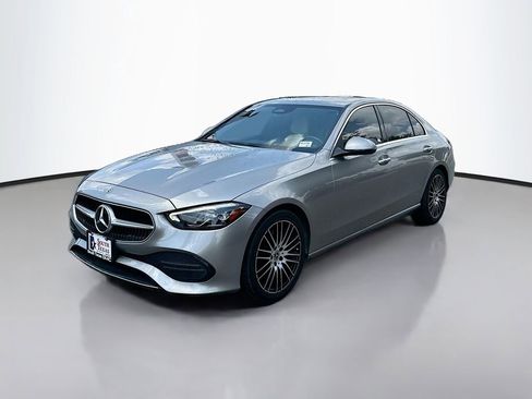 Used 2022 Mercedes-Benz C 300 Sedan image 3