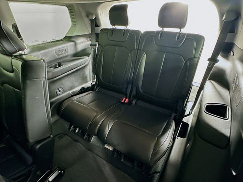 Used 2023 Jeep Grand Cherokee L Limited w/ Luxury Tech Group II image 29