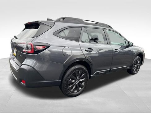 Certified 2025 Subaru Outback Onyx Edition image 7
