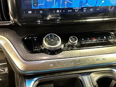 New 2026 Ford Expedition Max Platinum AWD/4WD image 16