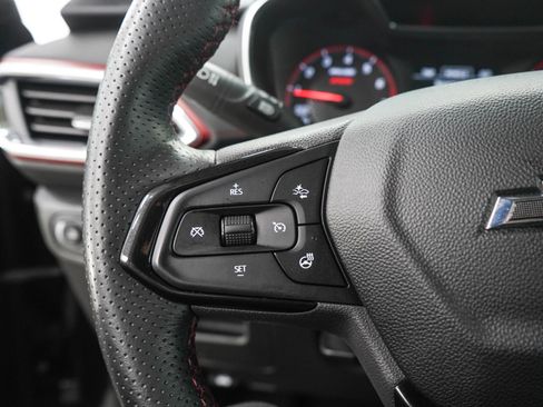 Used 2022 Chevrolet TrailBlazer RS FWD image 24