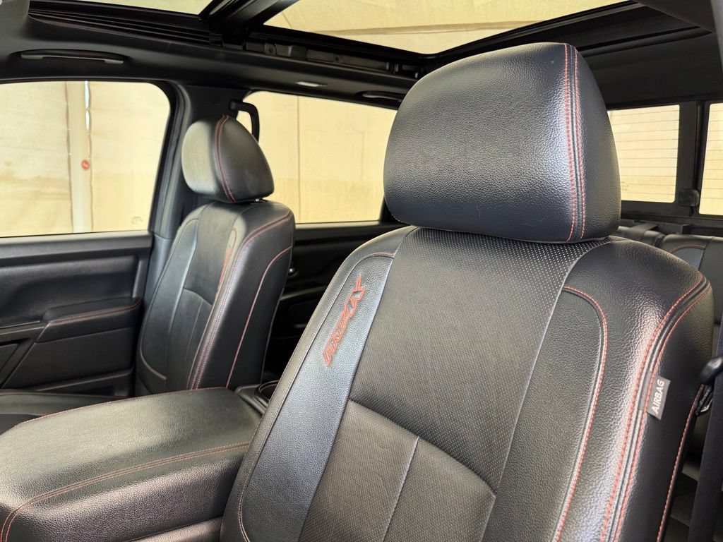Used 2024 Nissan Titan PRO-4X w/ Pro-4x Convenience Package AWD/4WD image 41