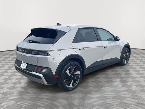 New 2026 Hyundai Ioniq 5 SE AWD/4WD image 5