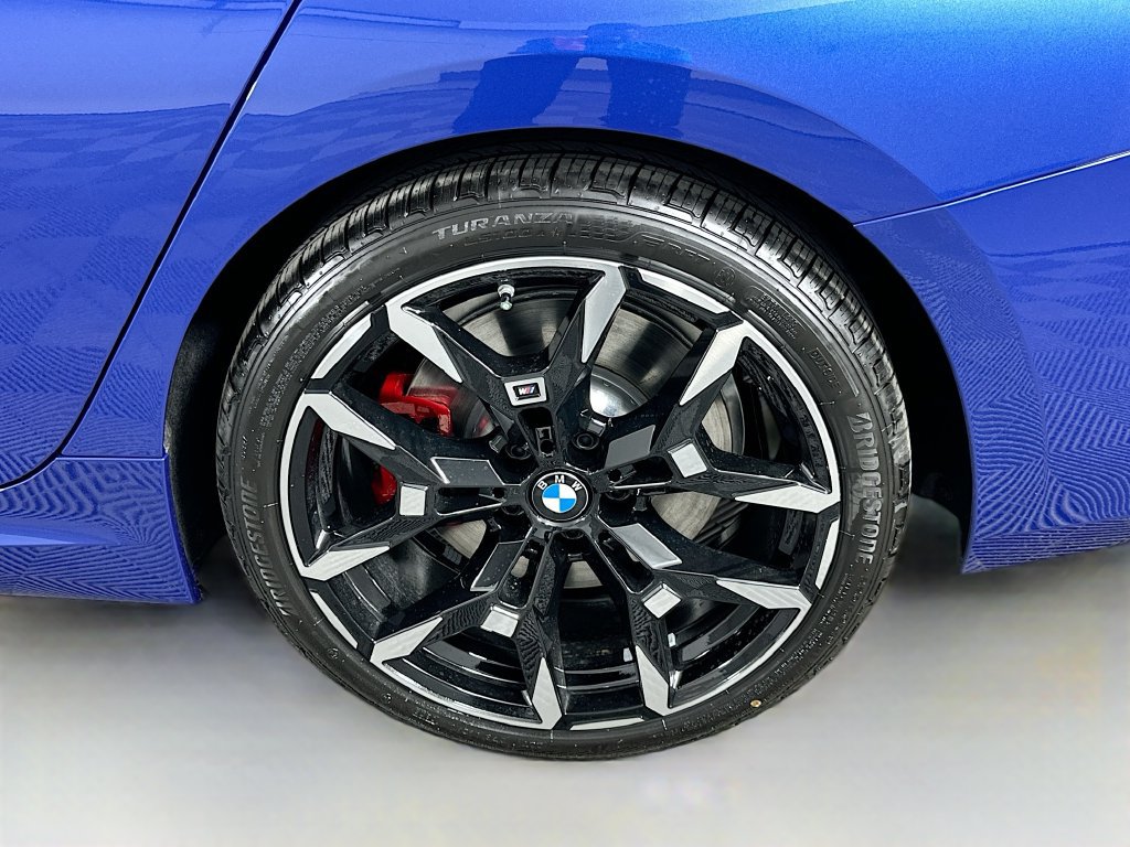 Used 2026 BMW 330i xDrive Sedan w/ M Sport Package AWD/4WD image 23