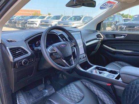Used 2023 Ford Edge Titanium w/ Class II Trailer Tow Package AWD/4WD image 10