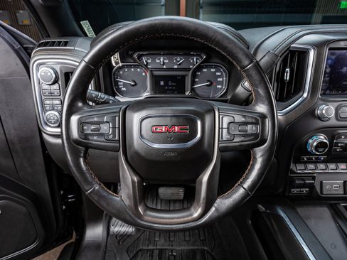 Used 2019 GMC Sierra 1500 AT4 w/ AT4 Premium Package AWD/4WD image 17