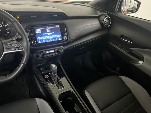 Used 2023 Nissan Kicks SR w/ SR Premium Package image 33