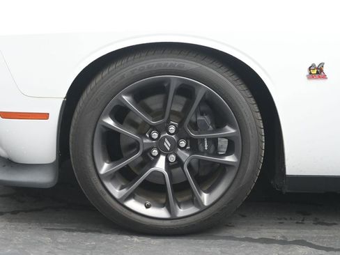 Used 2021 Dodge Challenger R/T Scat Pack RWD image 29