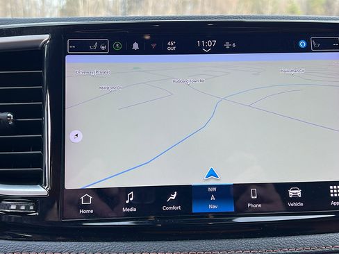 Used 2024 Chrysler Pacifica Pinnacle image 34