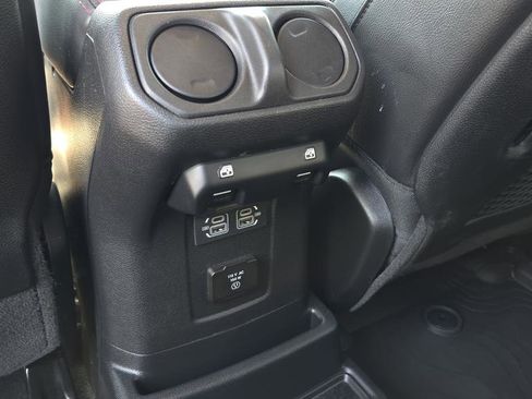 Used 2023 Jeep Wrangler Rubicon w/ Cold Weather Group image 28