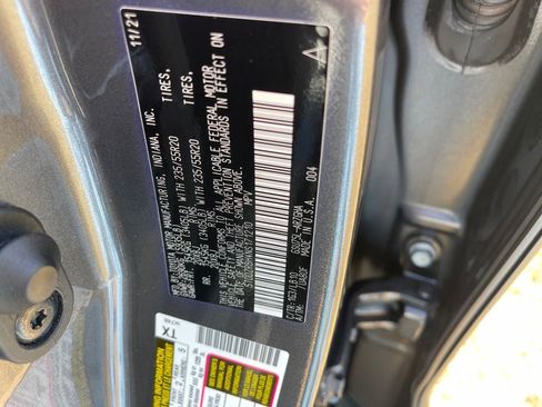 Used 2022 Toyota Highlander Limited image 11