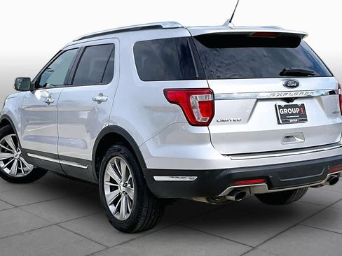 Used 2018 Ford Explorer Limited FWD image 12
