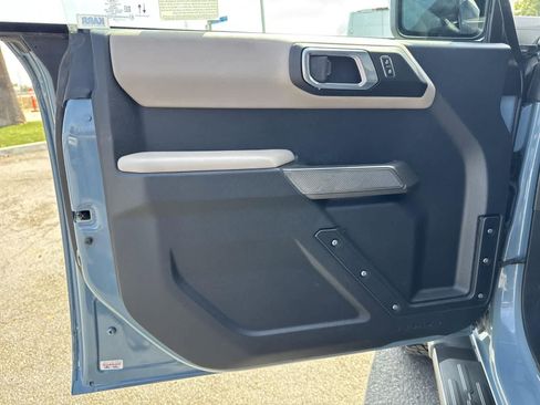 Used 2022 Ford Bronco Wildtrak image 20