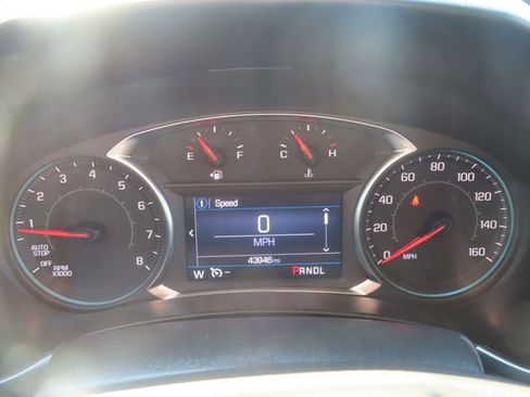 Used 2023 Chevrolet Equinox LT image 35