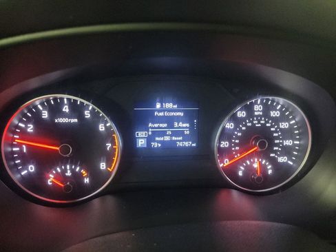 Used 2020 Kia Sportage LX image 23