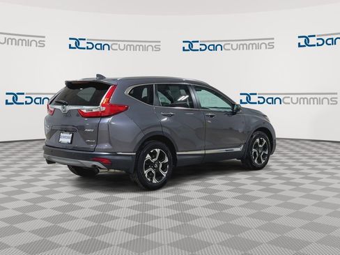 Used 2017 Honda CR-V Touring image 8