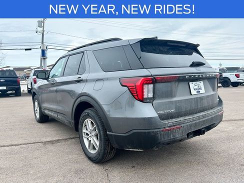 New 2026 Ford Explorer Active image 4