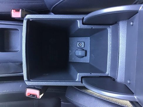 Used 2015 Volkswagen Passat 1.8T Limited Edition image 35