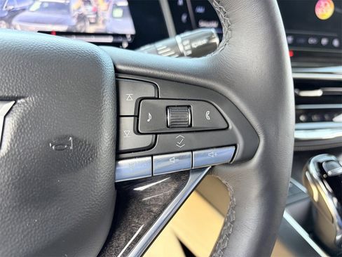 Certified 2023 Cadillac Escalade ESV Premium Luxury image 23