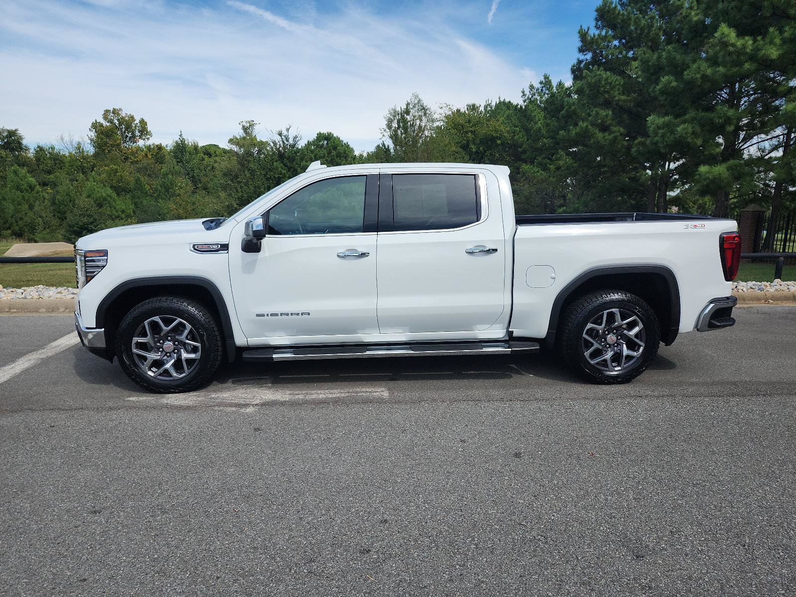 Certified 2024 GMC Sierra 1500 SLT w/ SLT Premium Plus Package AWD/4WD image 2
