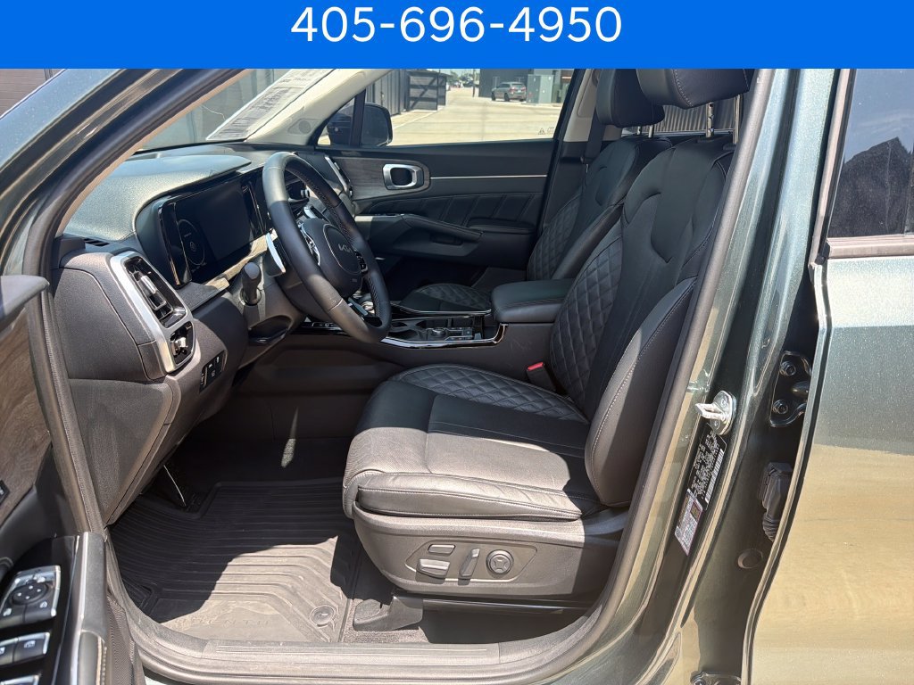Used 2023 Kia Sorento SX Prestige AWD/4WD image 11