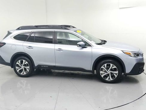 Certified 2022 Subaru Outback Limited XT w/ Popular Package #2 image 12