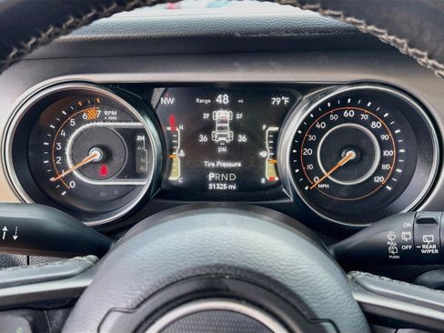 Used 2021 Jeep Wrangler Sport AWD/4WD image 12