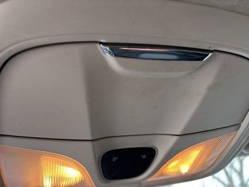 Used 2018 Jeep Cherokee Latitude w/ Cold Weather Group image 27