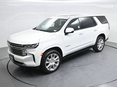 Used 2022 Chevrolet Tahoe High Country w/ Premium Package 2 AWD/4WD image 56