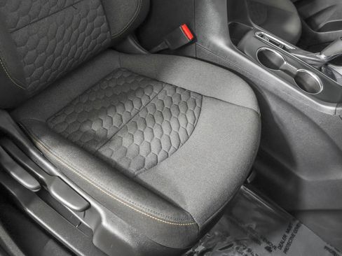 Used 2020 Chevrolet Equinox LT image 44