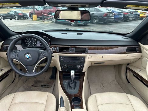 Used 2009 BMW 328i Convertible image 20
