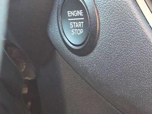 Certified 2025 Ford Escape Active image 44