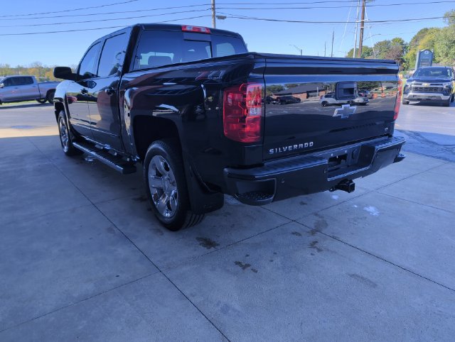 Used 2018 Chevrolet Silverado 1500 LT w/ All Star Edition AWD/4WD image 6