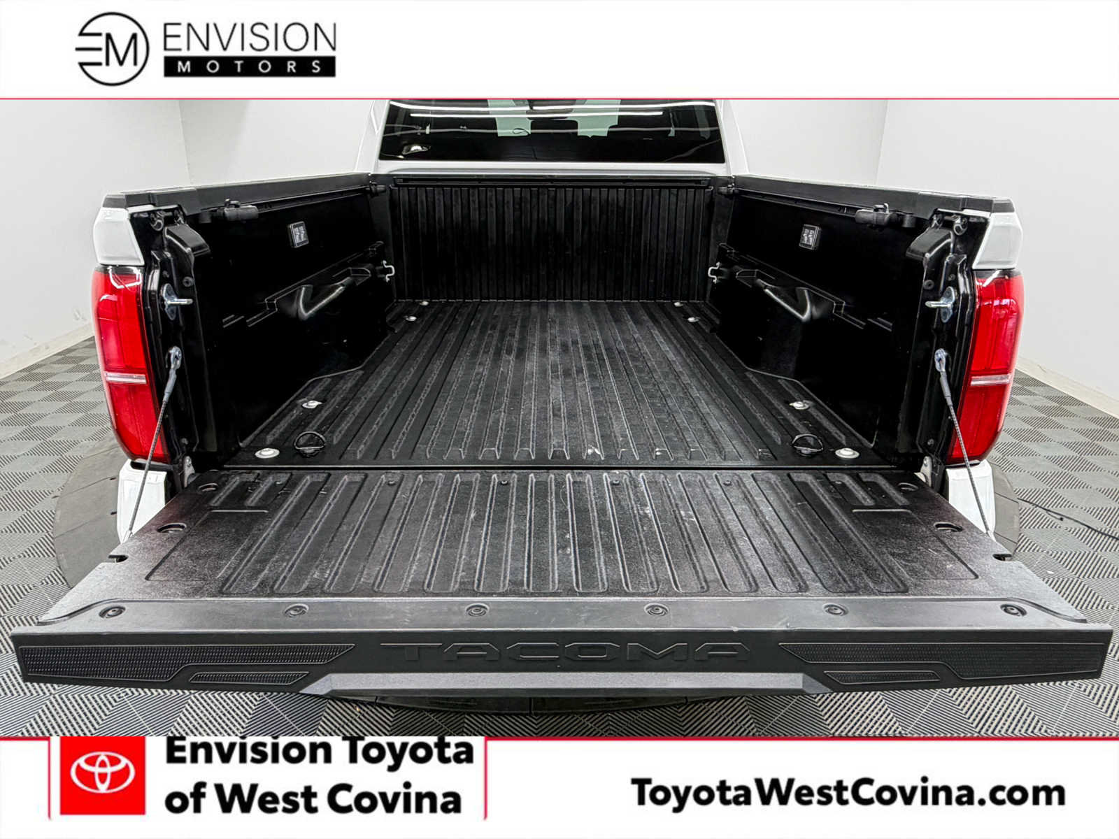 Used 2026 Toyota Tacoma TRD Sport RWD image 13
