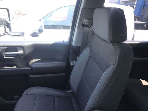 New 2026 Chevrolet Silverado 2500 Custom w/ Custom Value Package AWD/4WD image 22