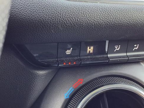 Used 2022 Chevrolet Blazer LT image 5