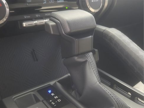 New 2026 Toyota 4Runner SR5 image 26