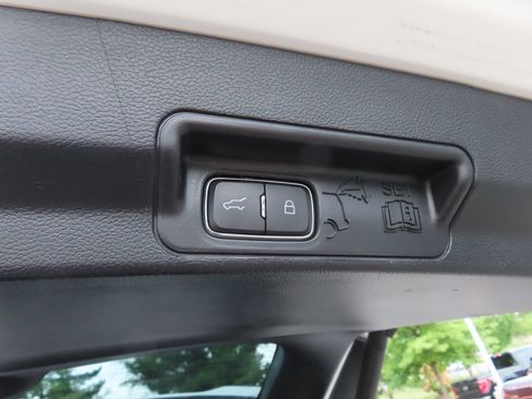 Used 2021 Ford Explorer ST w/ Equipment Group 401A AWD/4WD image 43