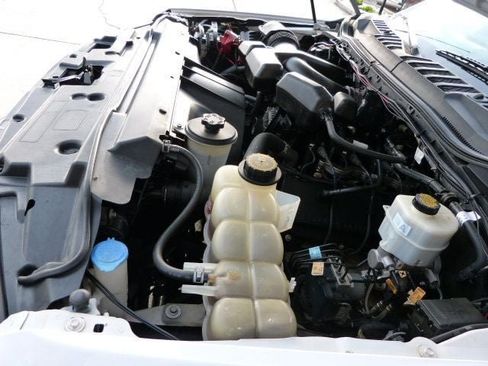 Used 2019 Ford F250 XL w/ Power Equipment Group RWD image 10