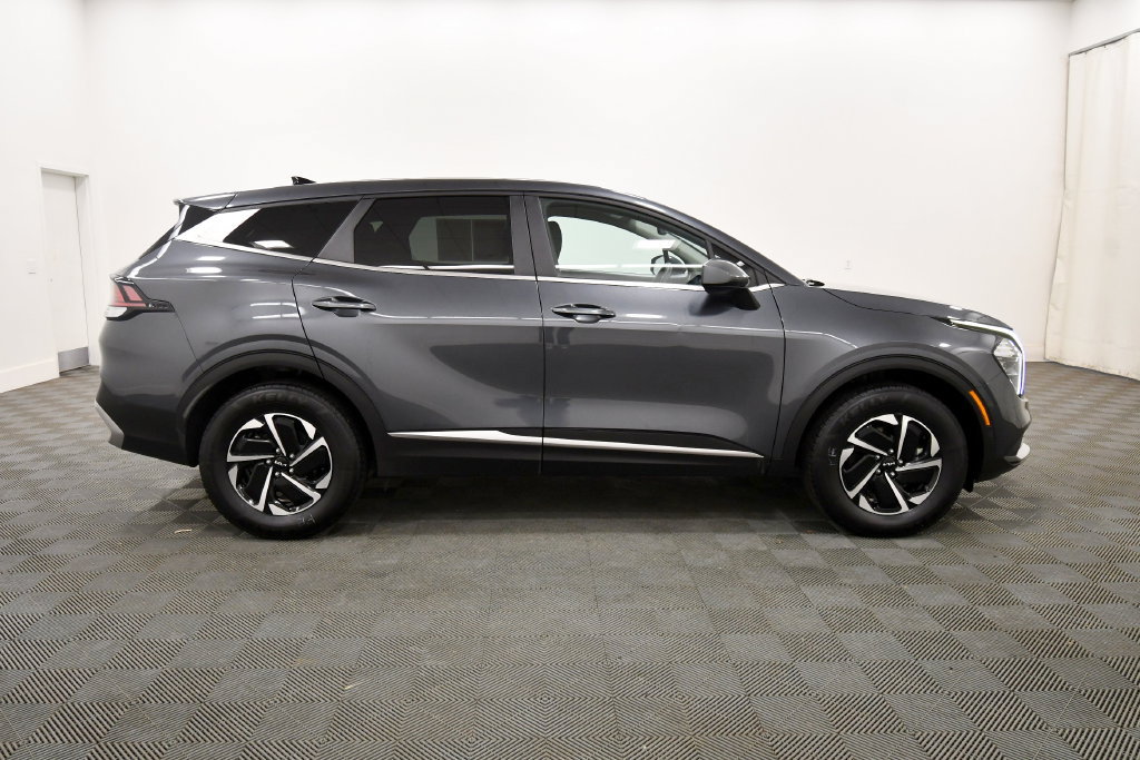 Certified 2023 Kia Sportage LX AWD/4WD image 9