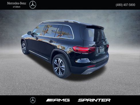 New 2026 Mercedes-Benz GLB 250 image 4
