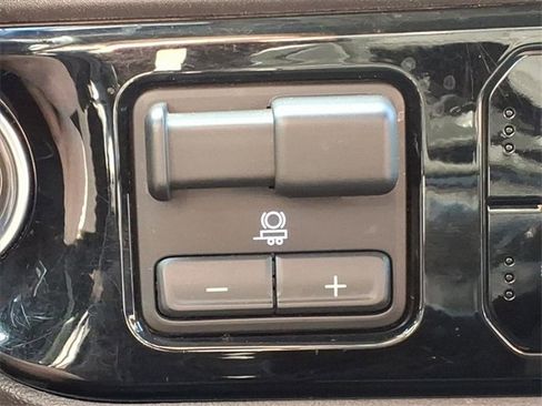 Used 2023 Chevrolet Silverado 1500 LT w/ Texas Edition Plus image 29