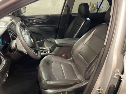 Used 2021 Chevrolet Equinox LT image 15