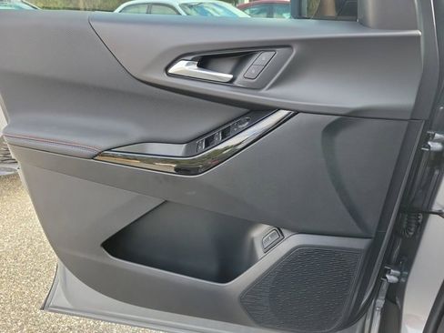 Used 2026 Chevrolet Equinox RS w/ Safety and Technology Package image 35