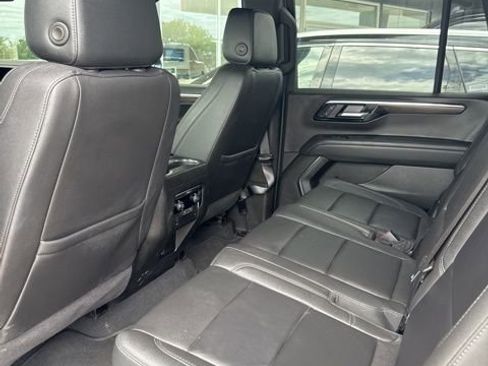 Used 2025 Chevrolet Tahoe Z71 AWD/4WD image 7